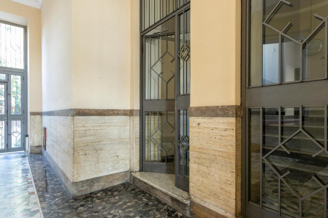 Luna Homes - Bilocale In Mac Mahon Milan Luaran gambar