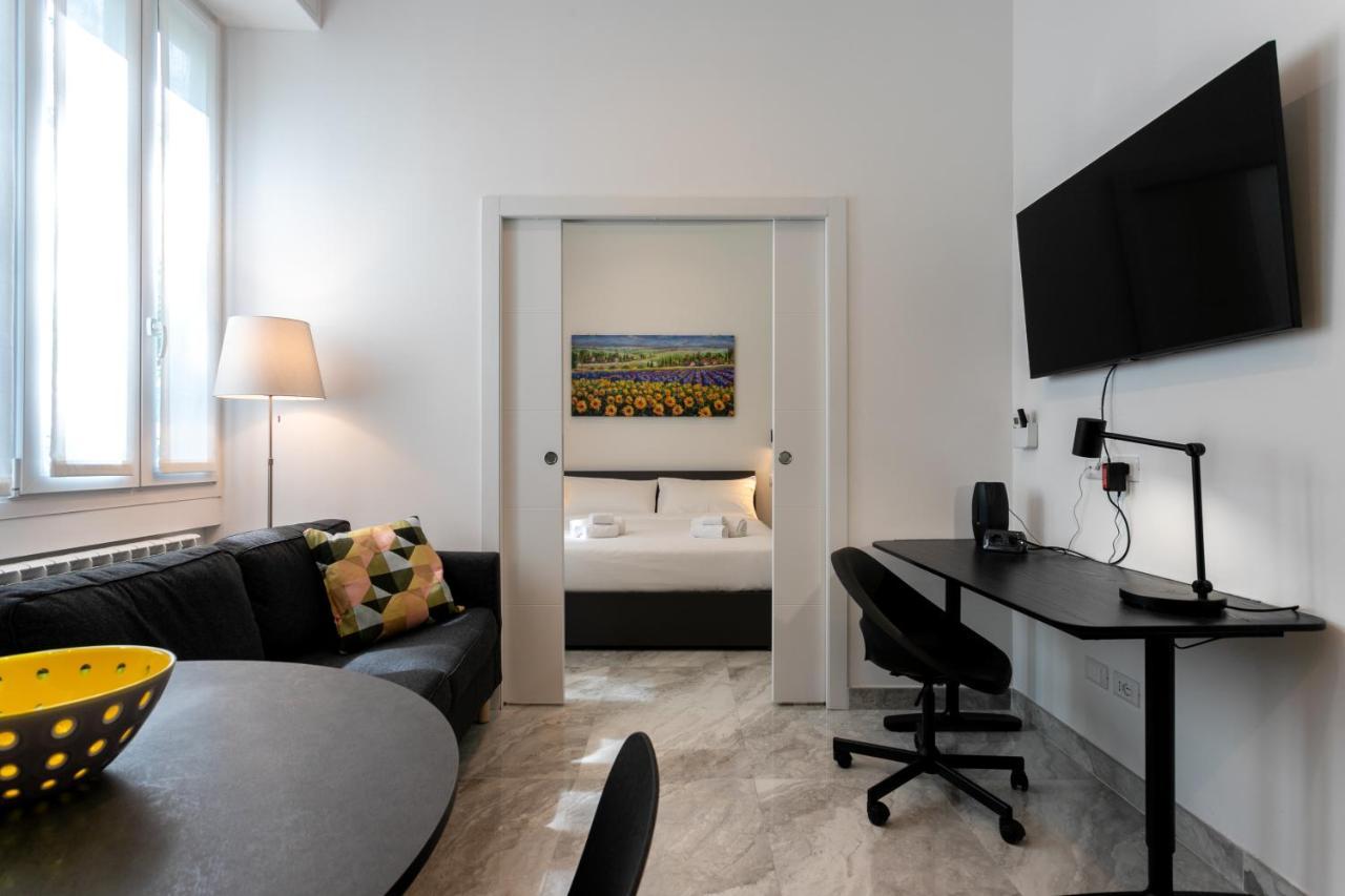 Luna Homes - Bilocale In Mac Mahon Milan Luaran gambar